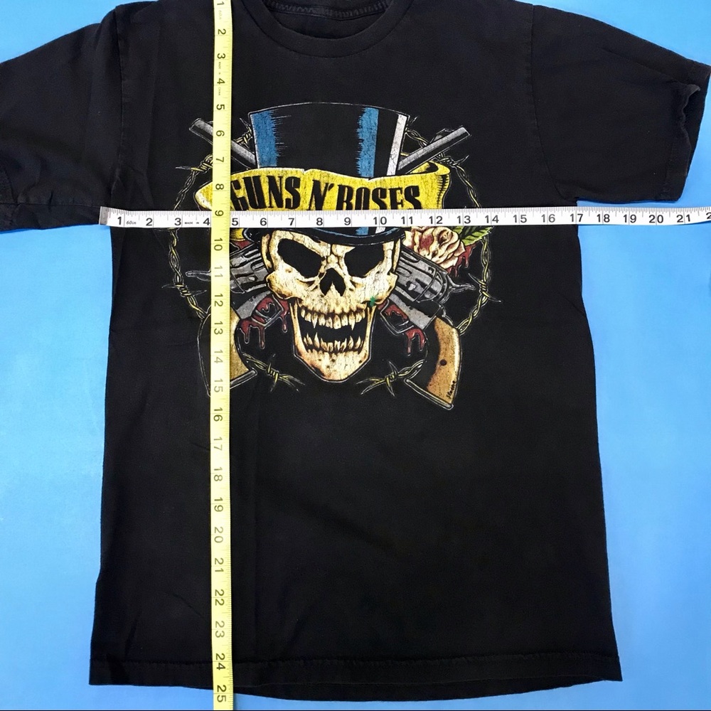 Guns N’ Roses Skull Tee - Picture 2 of 3